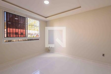 Sala de apartamento à venda com 2 quartos, 47m² em Recreio dos Bandeirantes, Rio de Janeiro