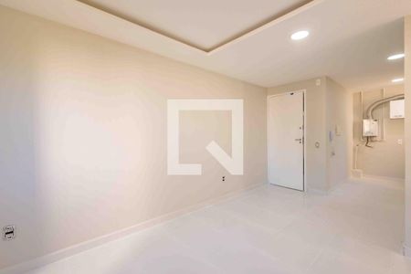 Sala de apartamento à venda com 2 quartos, 47m² em Recreio dos Bandeirantes, Rio de Janeiro