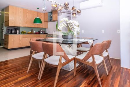 Sala de apartamento à venda com 3 quartos, 132m² em Bela Aliança, São Paulo