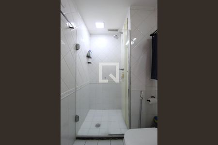 Banheiro de apartamento para alugar com 1 quarto, 35m² em Vila Olímpia, São Paulo
