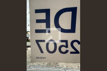 Placa  de apartamento à venda com 2 quartos, 63m² em Vila Leonor, Guarulhos