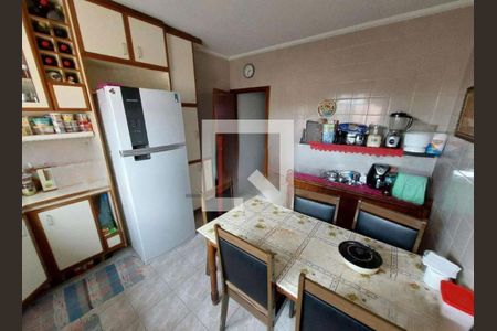 Cozinha de casa para alugar com 2 quartos, 230m² em Jardim Ester, São Paulo