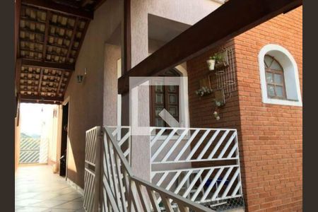 Quintal de casa para alugar com 3 quartos, 240m² em Jardim Ester, São Paulo