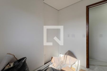 Quarto 1 de apartamento para alugar com 2 quartos, 49m² em Vila Galvão, Guarulhos