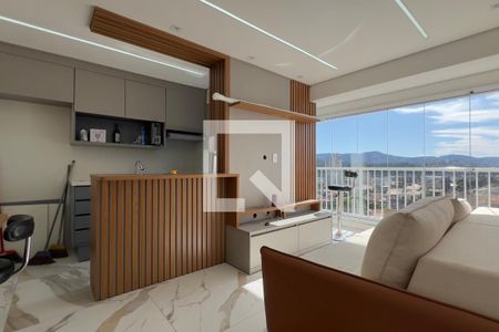 Sala de apartamento para alugar com 2 quartos, 49m² em Vila Galvão, Guarulhos