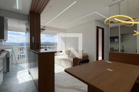 Sala de apartamento para alugar com 2 quartos, 49m² em Vila Galvão, Guarulhos