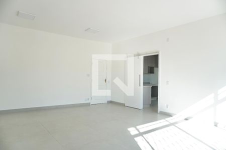 Sala  de apartamento para alugar com 4 quartos, 135m² em São Pedro, Belo Horizonte