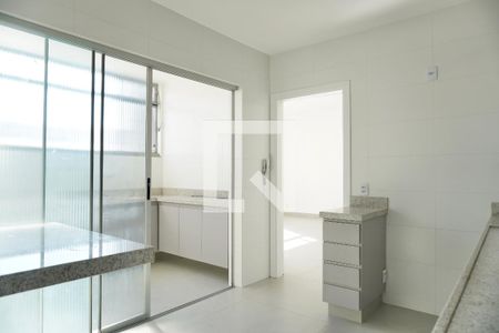 Cozinha de apartamento para alugar com 4 quartos, 135m² em São Pedro, Belo Horizonte