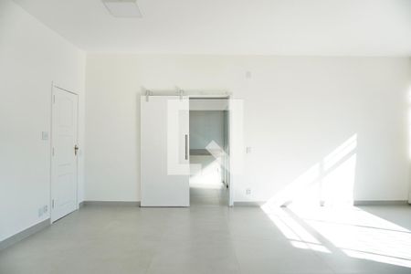 Sala  de apartamento para alugar com 4 quartos, 135m² em São Pedro, Belo Horizonte