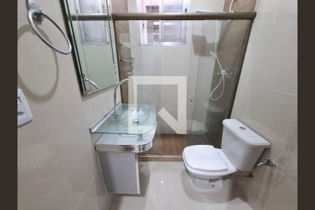 Banheiro de apartamento para alugar com 1 quarto, 35m² em Lapa, Rio de Janeiro