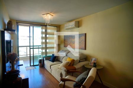 Sala de apartamento à venda com 3 quartos, 130m² em Santa Rosa, Niterói
