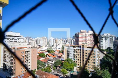 Vista de apartamento à venda com 3 quartos, 130m² em Santa Rosa, Niterói