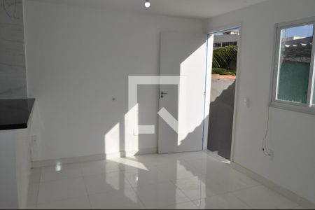 Sala/Cozinha de casa para alugar com 2 quartos, 80m² em Engenho de Dentro, Rio de Janeiro