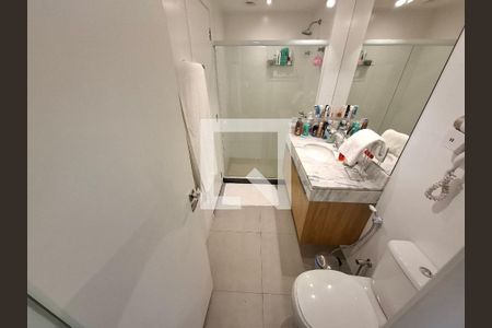 Banheiro  de apartamento à venda com 1 quarto, 50m² em Flamengo, Rio de Janeiro