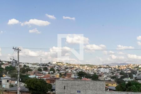 Copa - Vista de casa para alugar com 3 quartos, 1068m² em Glória, Belo Horizonte