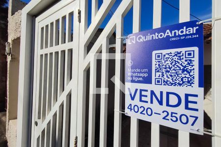 Placa de casa à venda com 3 quartos, 295m² em Vila Marieta, Campinas