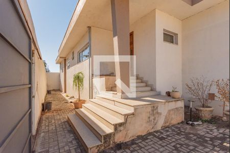Fachada de casa à venda com 3 quartos, 412m² em Jardim Guarani, Campinas