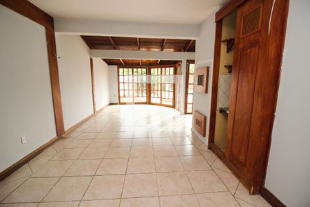 Varanda de casa à venda com 3 quartos, 200m² em Espírito Santo, Porto Alegre