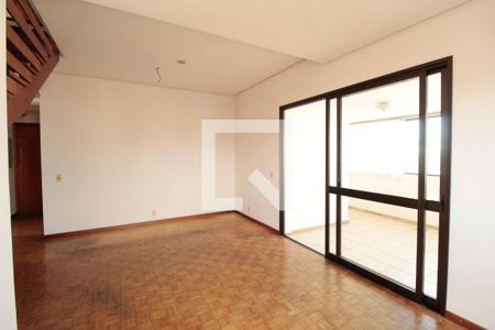 Sala de apartamento à venda com 3 quartos, 220m² em Rio Branco, Porto Alegre