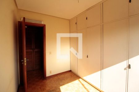 Quarto 2 de apartamento à venda com 3 quartos, 220m² em Rio Branco, Porto Alegre