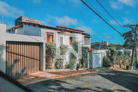 fachada Rua de kitnet/studio para alugar com 1 quarto, 20m² em Ondina, Salvador