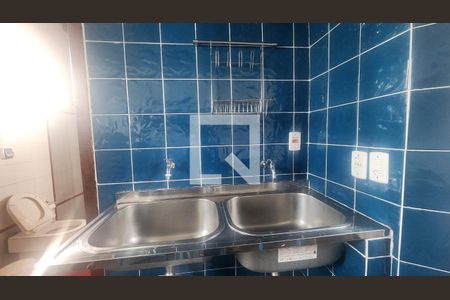Cozinha - Tanque de kitnet/studio para alugar com 2 quartos, 34m² em Ondina, Salvador