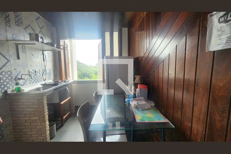 Cozinha de kitnet/studio para alugar com 1 quarto, 43m² em Ondina, Salvador