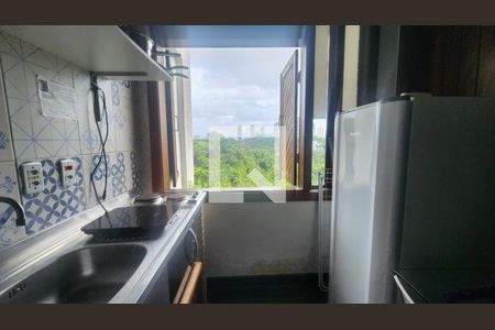 Cozinha de kitnet/studio para alugar com 1 quarto, 43m² em Ondina, Salvador