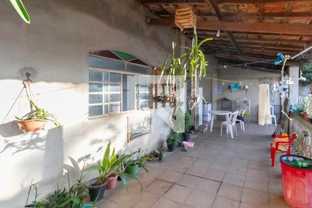 Varanda da Cozinha de casa à venda com 5 quartos, 360m² em Nacional, Contagem