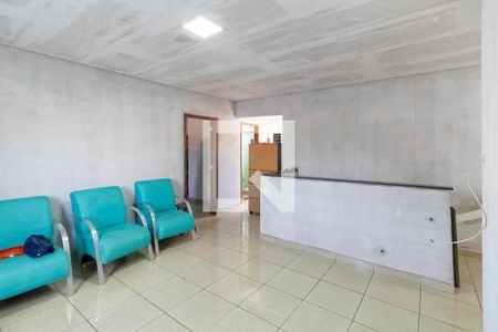 Sala 2 de casa à venda com 5 quartos, 360m² em Nacional, Contagem