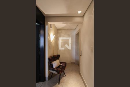 Hall privativo de apartamento à venda com 4 quartos, 158m² em Castelo, Belo Horizonte