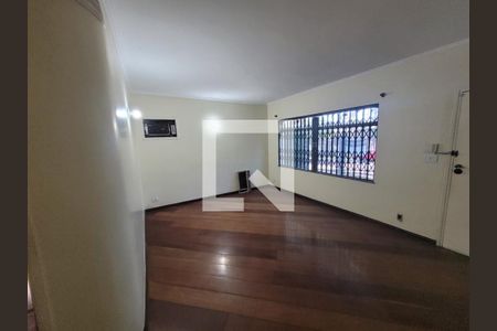 Sala de casa para alugar com 3 quartos, 160m² em Jardim Trussardi, São Paulo