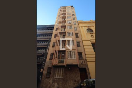 Fachada do Prédio de apartamento para alugar com 1 quarto, 72m² em Centro Histórico, Porto Alegre