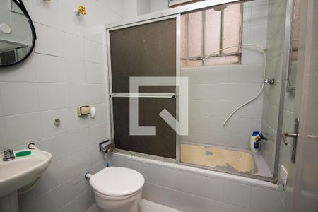 Banheiro de apartamento para alugar com 1 quarto, 72m² em Centro Histórico, Porto Alegre