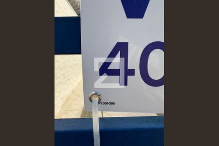 Plaquinha instalada de apartamento à venda com 2 quartos, 51m² em Vila Aquilino, Santo André