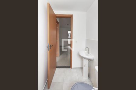 Banheiro de apartamento para alugar com 2 quartos, 60m² em Rondônia, Novo Hamburgo