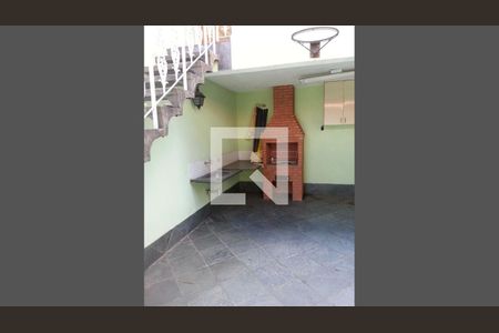 Casa à venda com 3 quartos, 170m² em Vila Mazzei, São Paulo