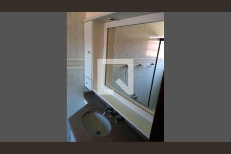 Casa à venda com 3 quartos, 170m² em Vila Mazzei, São Paulo