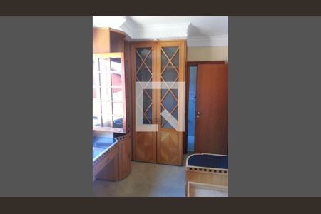 Casa à venda com 3 quartos, 170m² em Vila Mazzei, São Paulo