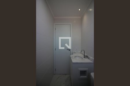 Banheiro Social de apartamento à venda com 2 quartos, 55m² em Vila Dusi, São Bernardo do Campo