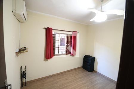 Quarto 1 de casa à venda com 3 quartos, 200m² em Vila Costa E Silva, Campinas