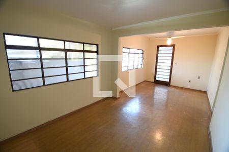 Sala de casa à venda com 3 quartos, 200m² em Vila Costa E Silva, Campinas