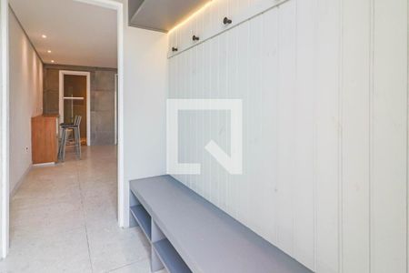Corredor de casa para alugar com 2 quartos, 90m² em Butantã, São Paulo