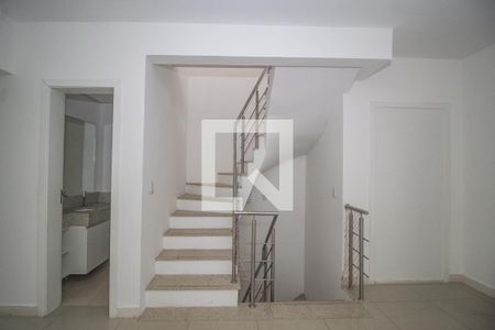 Sala de casa à venda com 3 quartos, 369m² em Praia de Belas, Porto Alegre