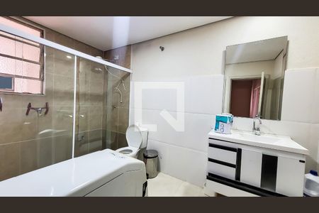 Banheiro Social de apartamento à venda com 2 quartos, 108m² em Centro, Campinas