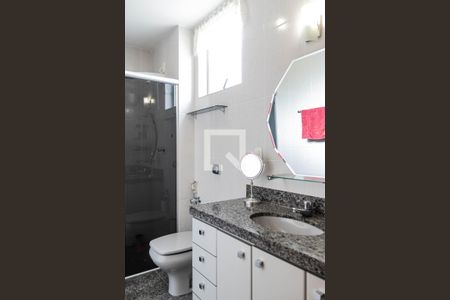 Banheiro da Suíte de apartamento à venda com 3 quartos, 164m² em Buritis, Belo Horizonte