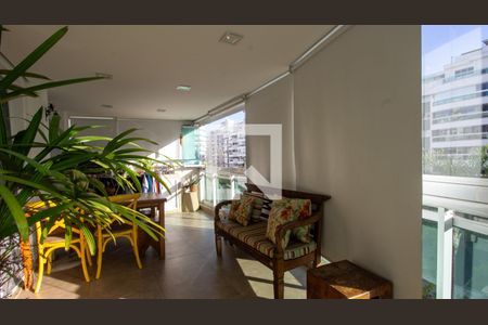 Varanda de apartamento à venda com 4 quartos, 132m² em Recreio dos Bandeirantes, Rio de Janeiro