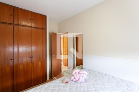 Quarto 1 de apartamento para alugar com 2 quartos, 58m² em São Francisco, Belo Horizonte