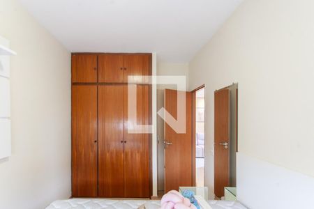Quarto 1 de apartamento para alugar com 2 quartos, 58m² em São Francisco, Belo Horizonte