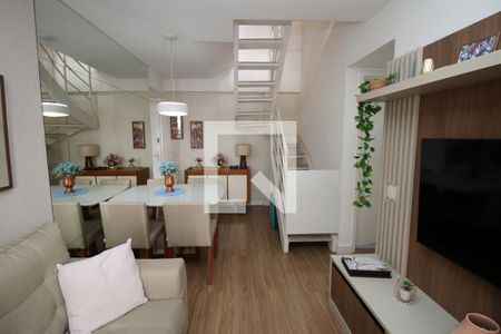 Sala de apartamento à venda com 3 quartos, 175m² em Olaria, Rio de Janeiro